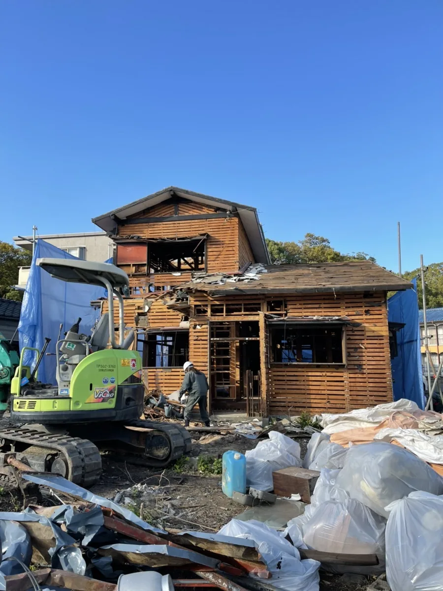 空き家解体 解体作業中 唐原