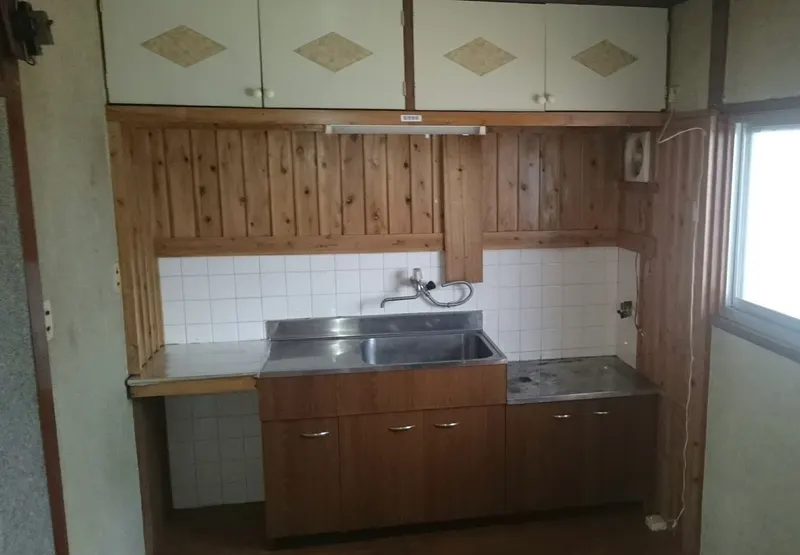 遺品整理 作業後 一戸建てキッチン